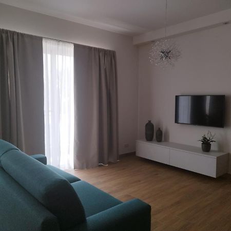 Coral Reef Apartments 세인트폴스베이 외부 사진