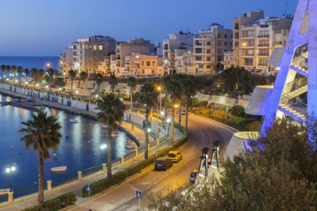 Coral Reef Apartments 세인트폴스베이 외부 사진
