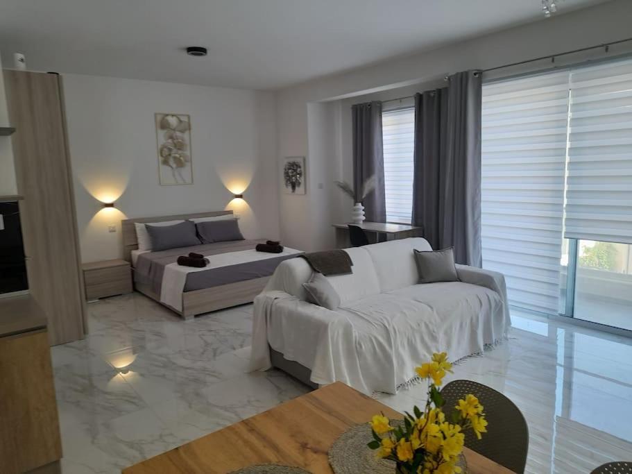 Coral Reef Apartments 세인트폴스베이 외부 사진