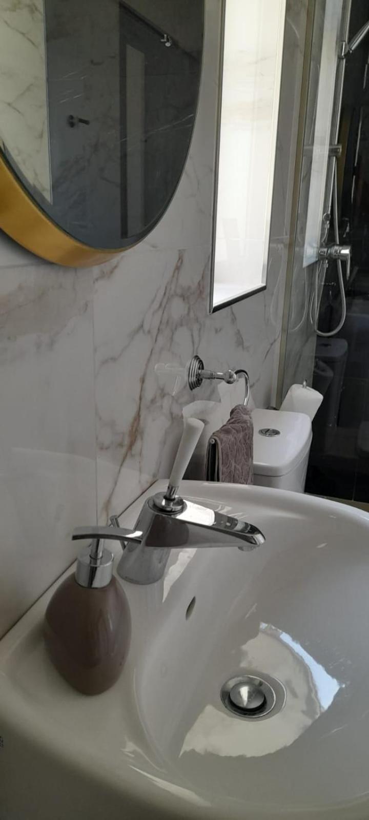 Coral Reef Apartments 세인트폴스베이 외부 사진